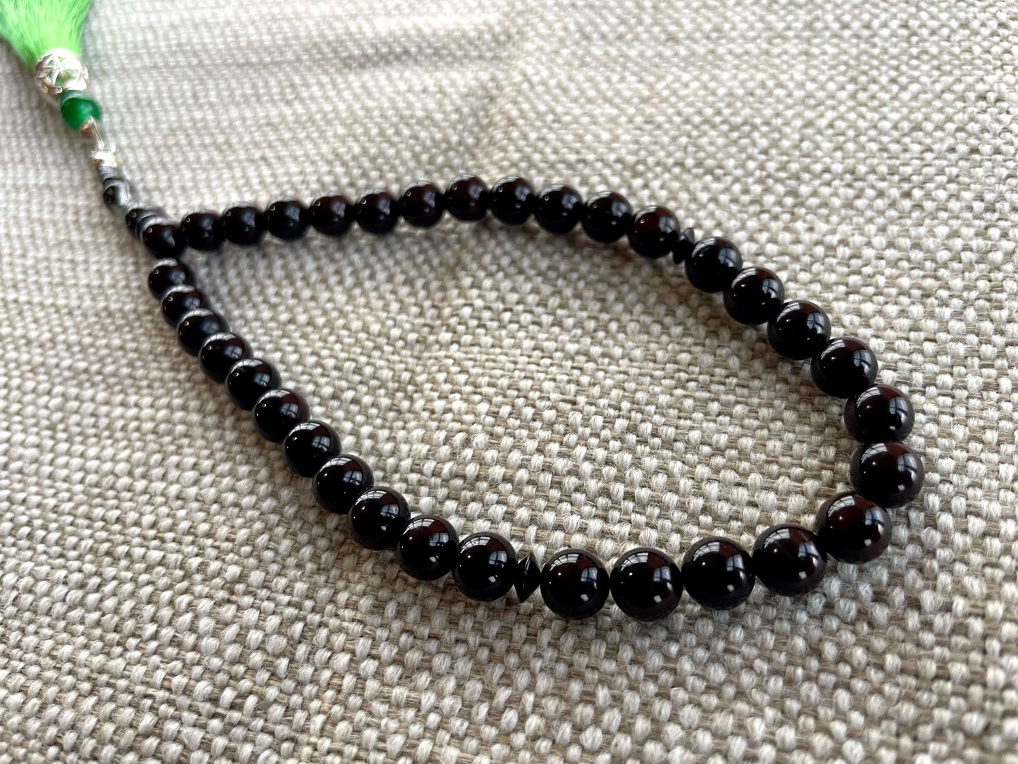 Tasbih Koka 8mm x 33 w/Green Tassel (DB-125)